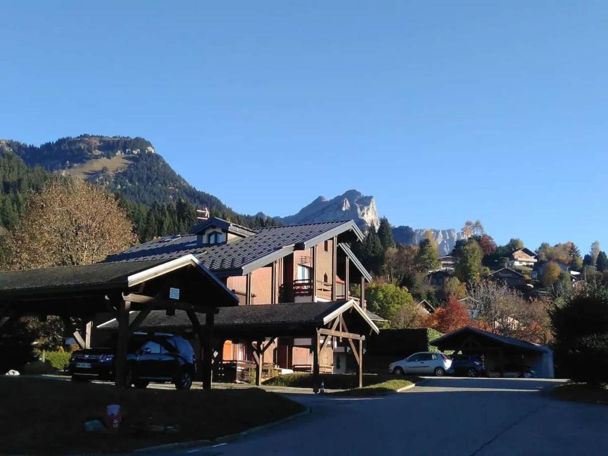 Red Apple Carroz Duplex De Charme Wifi Parking Balcon Tv Ski-Bus Les Carroz d'Araches Exterior photo